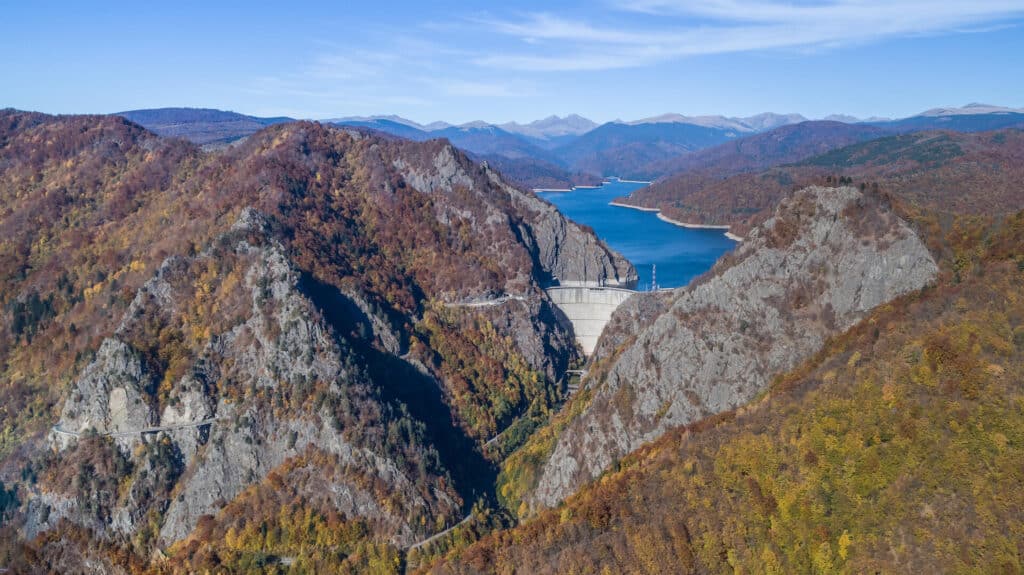 Rumunia widok na jezioro Vidra